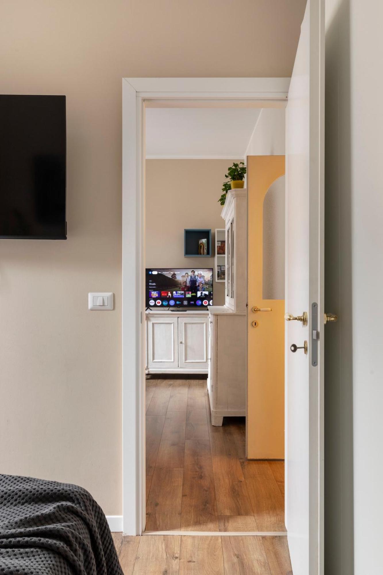 Volta Accomodation Milano Eksteriør bilde