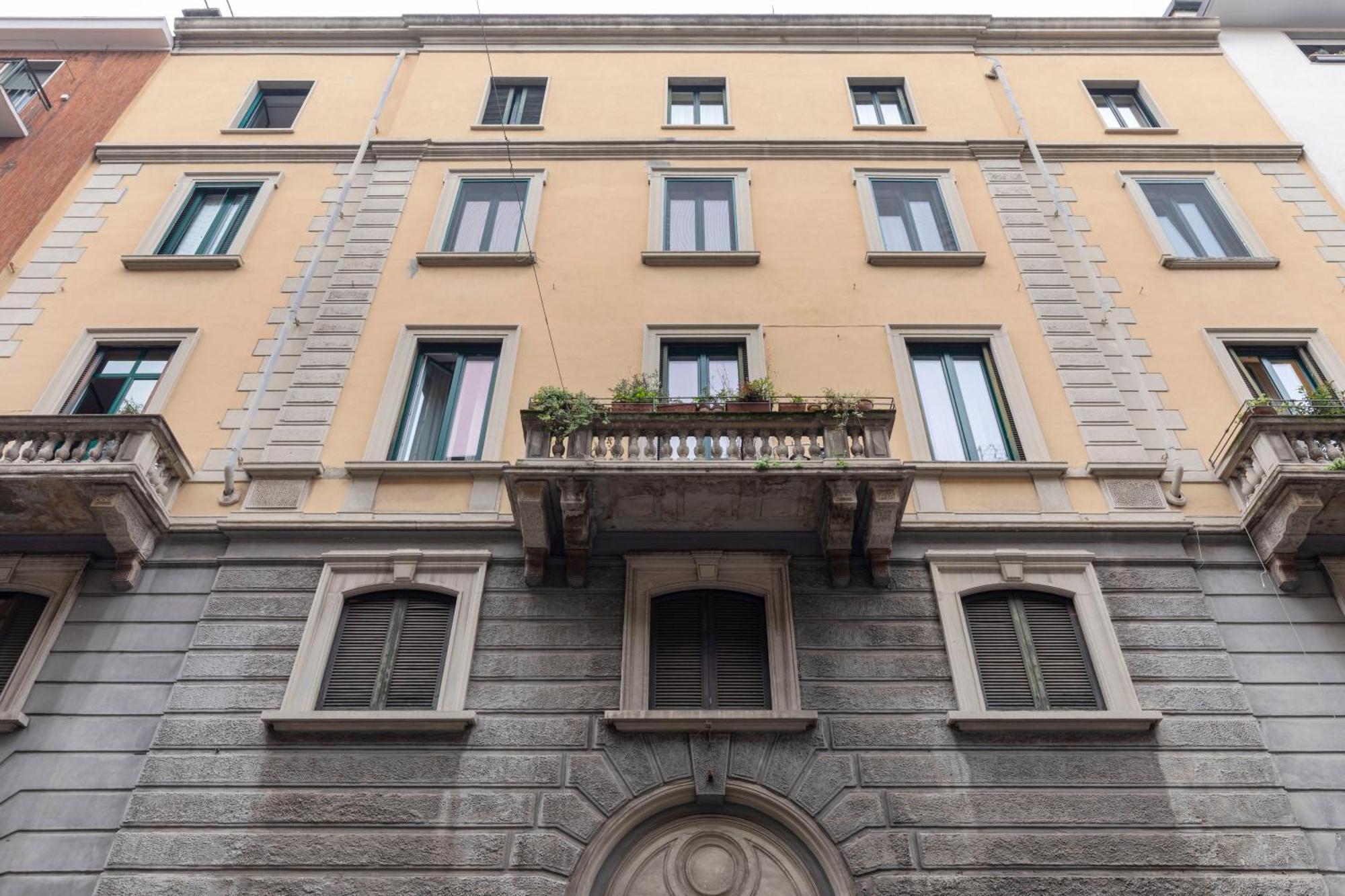 Volta Accomodation Milano Eksteriør bilde